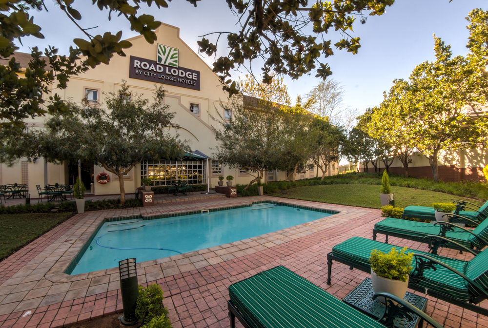 Road Lodge Rustenburg Buitenkant foto